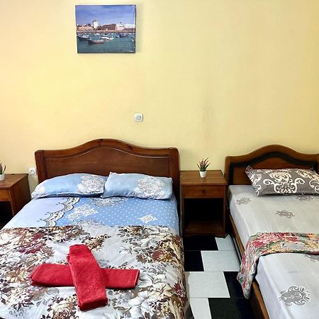 Soleado Apartamento Al Lado De La Preciosa Medina , A 3 Minutos De La Playa Andando I Asilah Exteriör bild